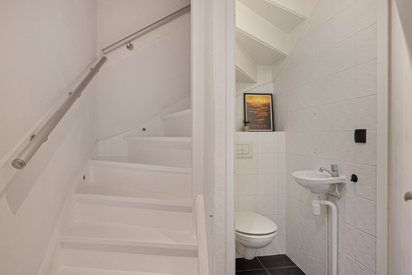 Foto - Te koop: De Stringen 30, 9074 BD Hallum